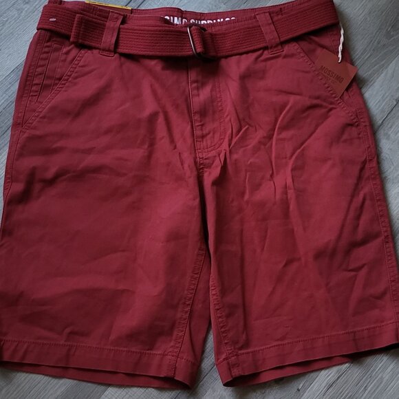 Shorts Men's 32  dark red shorts w/belt Mossimo Chino NWT - Picture 1 of 4